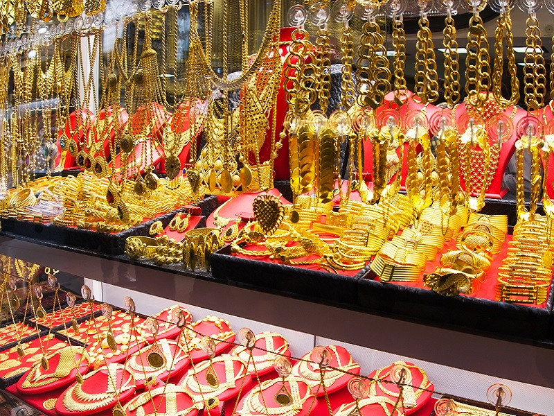 Du lịch Dubai được biết đến là tiểu vương quốc dát vàng